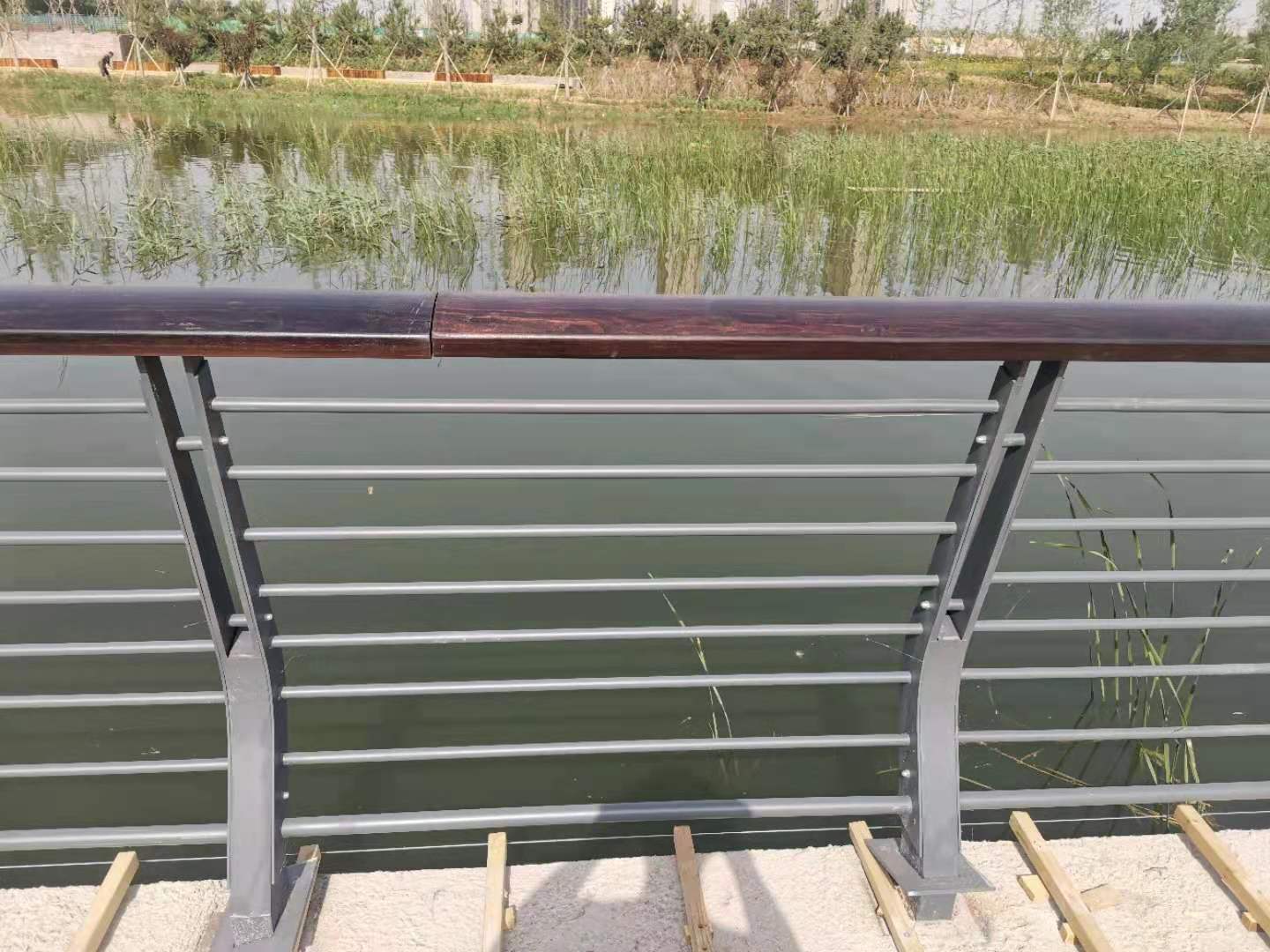 咸宁市桥梁防撞护栏不锈钢护栏 - 厂家